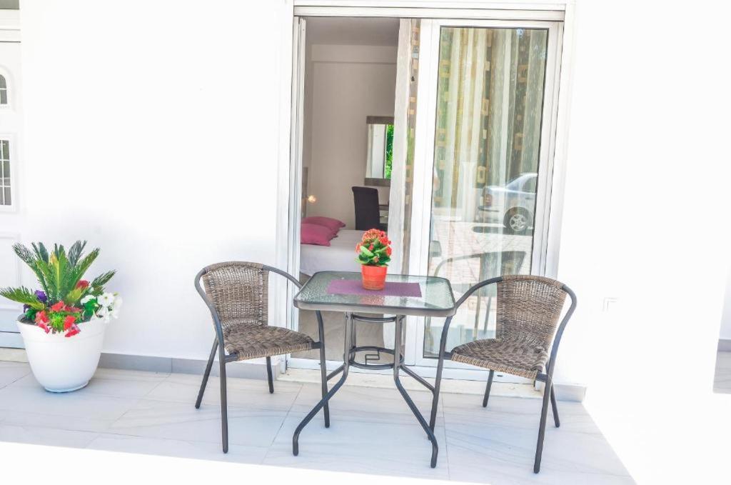 S&M Apartments Ulcinj Exterior photo